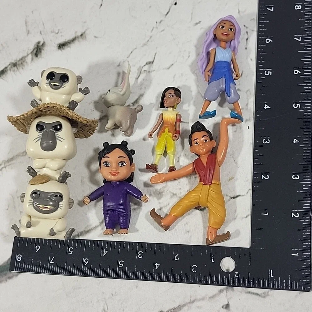 Disney Raya and the Last‎ Dragon Figures Lot of 6 Assorted